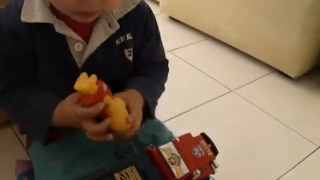 Bati en salita de 2, nos cuenta por qué lo retaron las seños смотреть онлайн