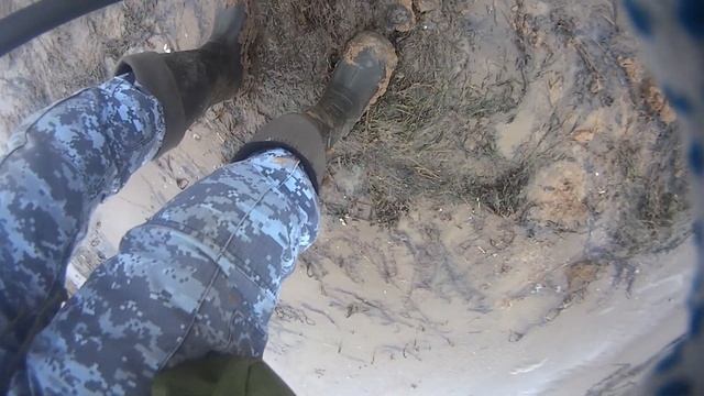 Что хранится на дне реки! Коп в сильный ветер, смотреть онлайн