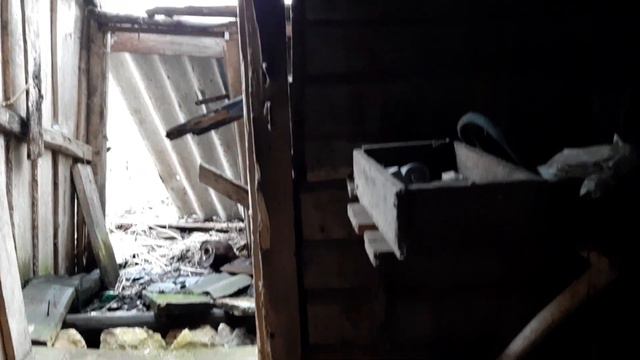 Вот что происходит с заброщенными деревнями. Там давно никого нет смотреть онлайн