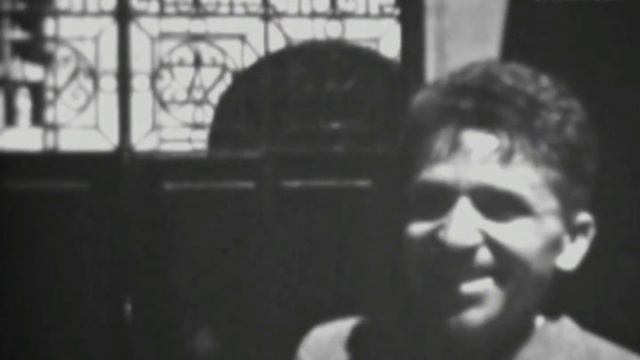 Jonas Prapuolenis Paryžiuje 1937 смотреть онлайн