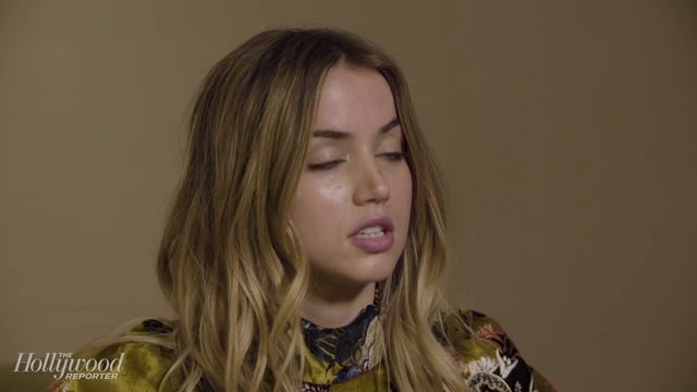 'Blade Runner 2049' Star Ana de Armas Shares First Impression of Ryan Gosling | THR смотреть онлайн