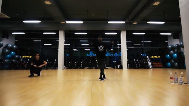 Ade Willis / Project818 RDF Tour @ Top of style / Stavropol 2015 смотреть онлайн