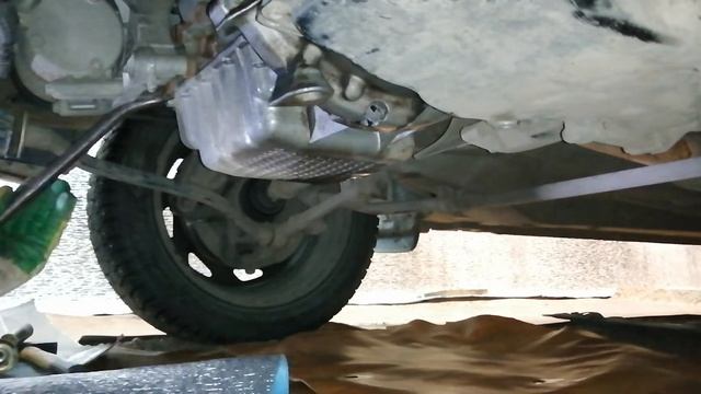 Как снять масляный поддон без снятия коробки на Гранте АТ. 21126. Часть 2. смотреть онлайн