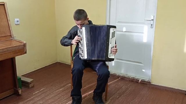 П.И.Чайковский "Неаполитанский танец" исполняет Гусленков Кирилл 2 класс смотреть онлайн