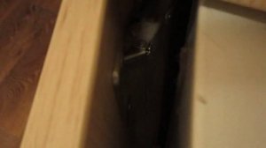 Как сделать из обычного холодильника встроенный.