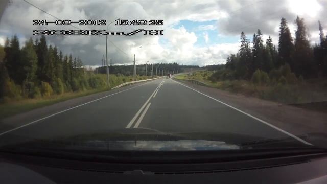 на обгоне 4 машин 213 км/ч смотреть онлайн