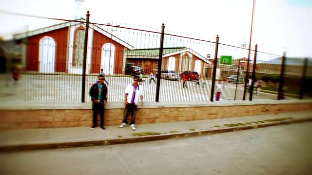 OLIVER Y DANNY - TONTO SOÑADOR HD OFFICIAL VIDEO ( LINDA RIDDIM BY CHARLIE CHECKZ) смотреть онлайн