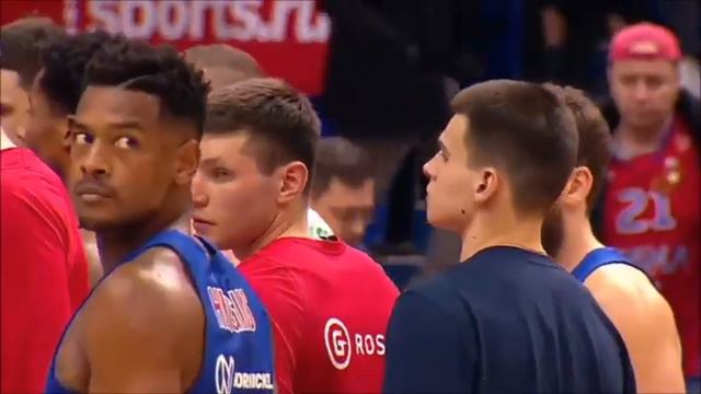 Баскетболисты ЦСКА и УНИКСа устроили потасовку после матча Единой лиги ВТБ смотреть онлайн