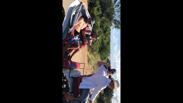 Nov 28, 2016 frederic savard coco beach caleche смотреть онлайн