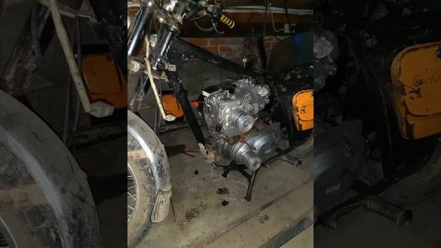 устанавливаю двигатель Lifan на мотоцикл Планета ч.5 смотреть онлайн
