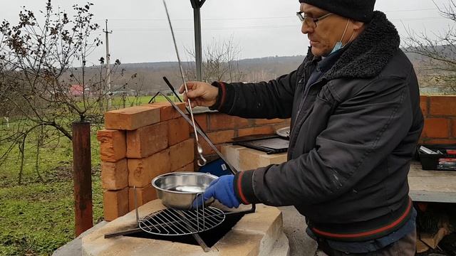 Аксессуары для тандыра своими руками / Супер теплоёмкий тандыр из кирпича внутри бетонного кольца смотреть онлайн