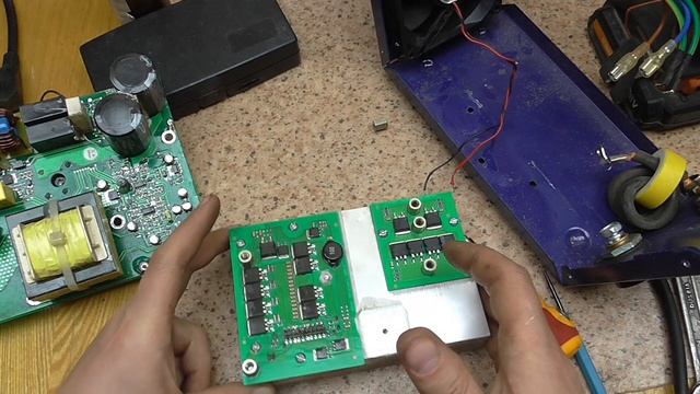 Ремонт сварочного аппарата Inverter 3200. Стойки. смотреть онлайн