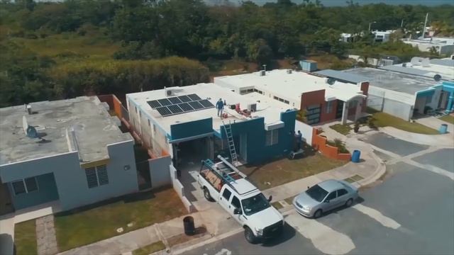 At least 30 families in Puerto Rico Will not Have to worry about Todays BLACKOUT смотреть онлайн