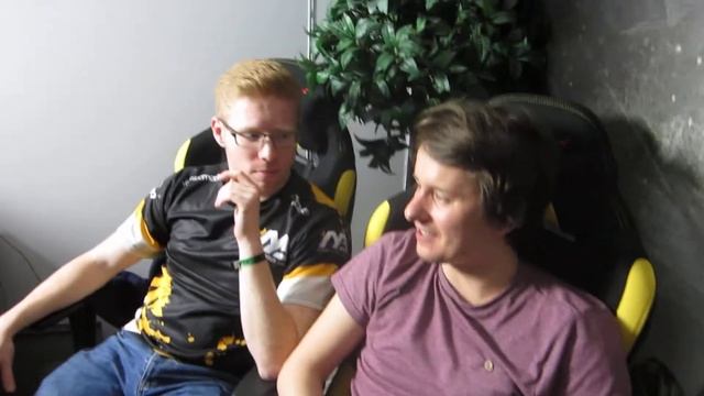 VLOG # 3 / The Commentators Room смотреть онлайн