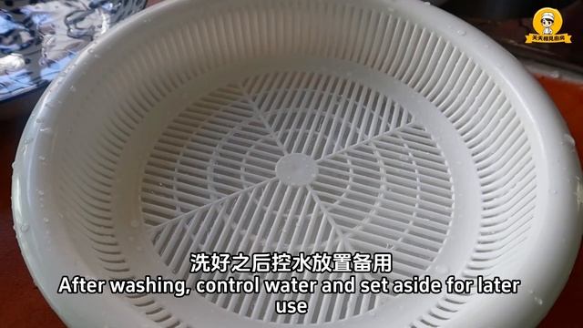 大廚教你這樣做「西蘭花炒白蘑菇」！口感鮮美，清爽不膩，營養豐富 Stir Fried Mushrooms With Broccoli【天天相見廚房】#西蘭花 #白蘑菇 #西蘭花 做法