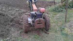 МОТОБЛОКИ,  мотоблок МБ -90 Мул Кадви. Как пашет.