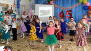 ТАНЕЦ «Зажигай»