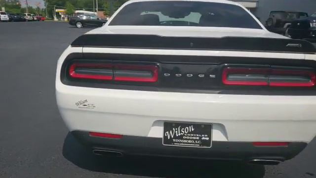 2016 Challenger SRT Scat Pack Shaker 392 hemi Manual Pre Owned смотреть онлайн