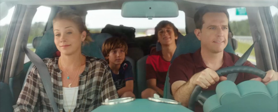 Каникулы (2015) Дублированный Red-band трейлер смотреть онлайн