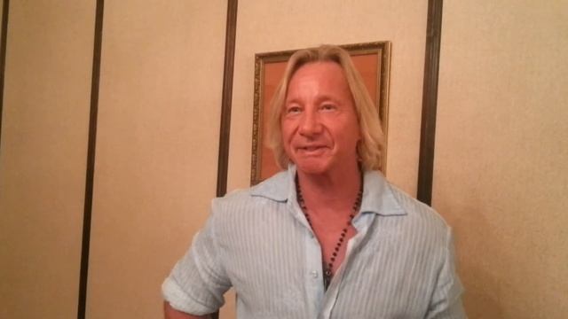 Матиаз Хьюз со съемок Черной Розы смотреть онлайн