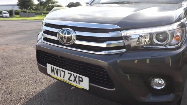 Toyota Hilux Invincible X with Gulwing Canopy! смотреть онлайн