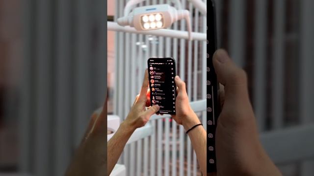 ИНСТРУКЦИЯ ПО ПРОСМОТРУ ТЕЛЕФОНА ВО ВРЕМЯ ПРИЁМА🤣🤣 смотреть онлайн