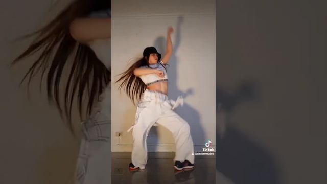 L.O.V.E Play The Ping Pong смотреть онлайн