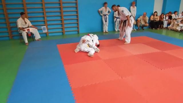 Чемпионат Никополя по Араши карате. смотреть онлайн