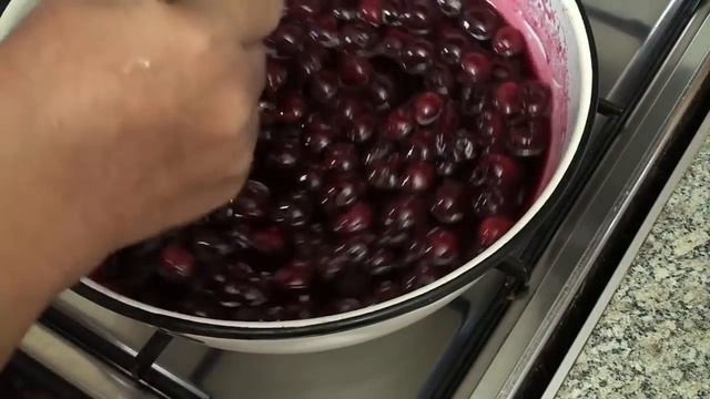 Вишневое варенье без косточек