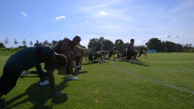 ФК Краснодар разминка в центре поля смотреть онлайн