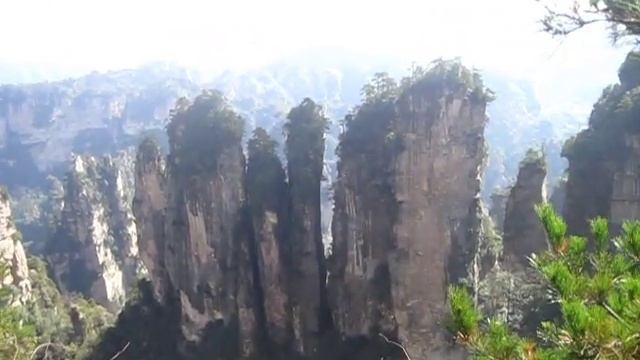 Летающие скалы. Парк Аватара (Чжанцзяцзе) смотреть онлайн