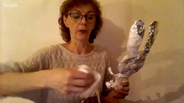 Моделируем зайца из фольги. смотреть онлайн