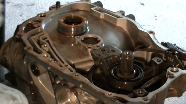 [TIME LAPSE] 3T40 Transaxle Rebuild - Part 2: Disassembly and Inspection смотреть онлайн
