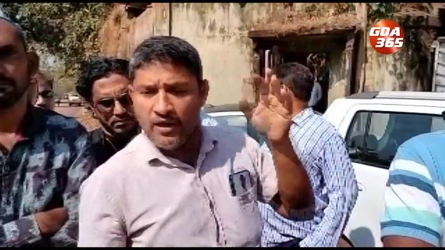 Black dust settles around steel plant in Bicholim, locals confront factory: Watch || GOA365 смотреть онлайн