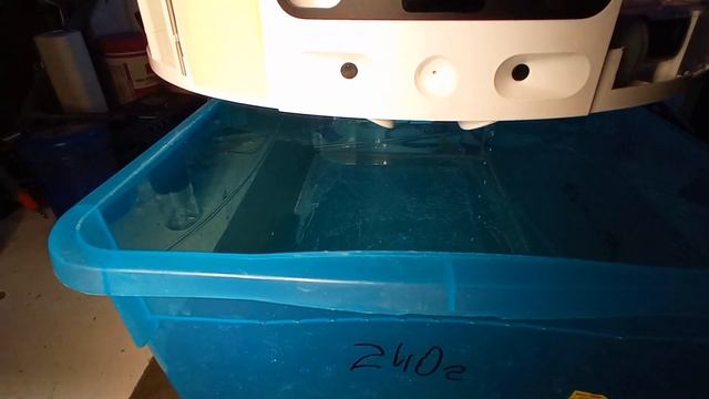 Xiaomi Mijia Omni Robot Vacuum-Mop B101 water flows out briskly when the pump is running смотреть онлайн