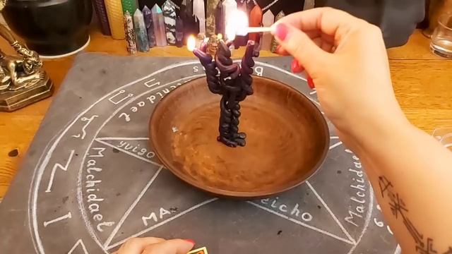 От ВРАГОВ на РАБОТЕ. Деспотичный начальник. Змеиный коллектив. Ритуал от врагов с ЗАЩИТОЙ.