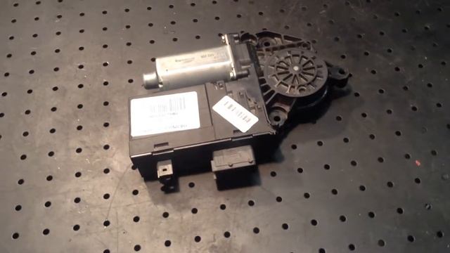 Моторчик стеклоподъемника передний левый Peugeot 307 2001-2007 смотреть онлайн