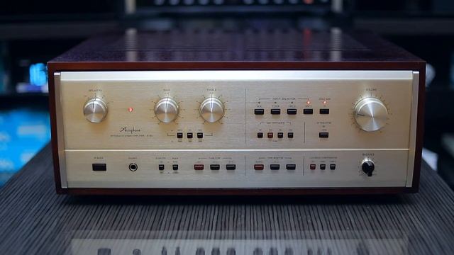 Accuphase E 301 смотреть онлайн
