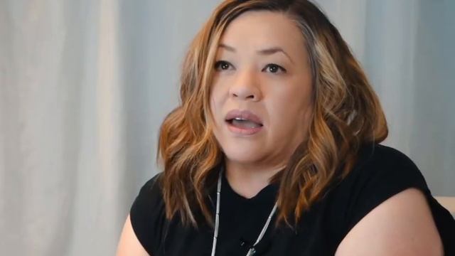 She's all CLASS with a bit of SASS ~ Erlene Scharff's success in Real Estate! смотреть онлайн