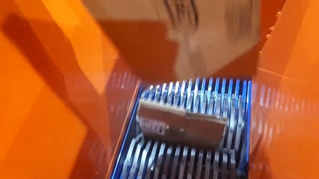 Шредер ИШМ-220 дробление картона смотреть онлайн