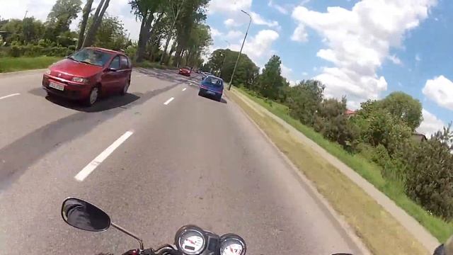 Lazy ridin from Nadarzyn to Warsaw with GoPro Hero2. Honda Hornet 600. смотреть онлайн