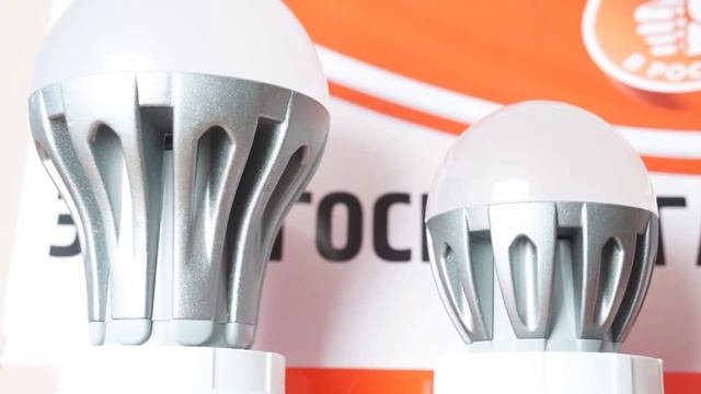 Как правильно подобрать светильник, лампочки для натяжных потолков смотреть онлайн