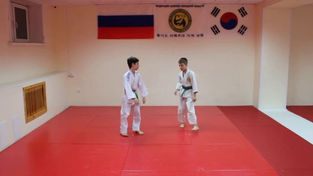 Антюфеев Артём - Витебский Никита - юноши младшего возраста 10 - 11 лет, цветные пояса до 1 Гыпа смотреть онлайн