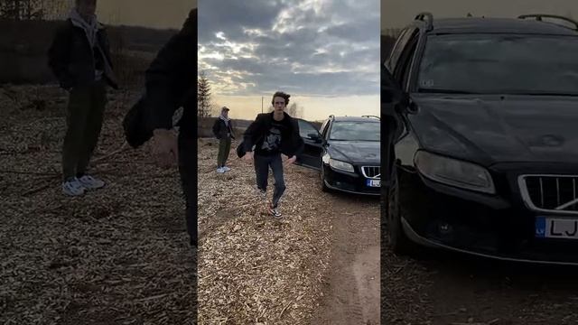 я валялся на полу от смеха СМОТРЕТЬ ВСЕМ смотреть онлайн