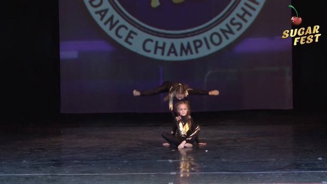 Яна Мурзина & Ксения Стешенко ? Duo Juniors ? SUGAR FEST Dance Championship смотреть онлайн