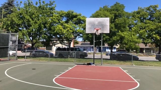 5’7” Dunker BERSERK Mode смотреть онлайн