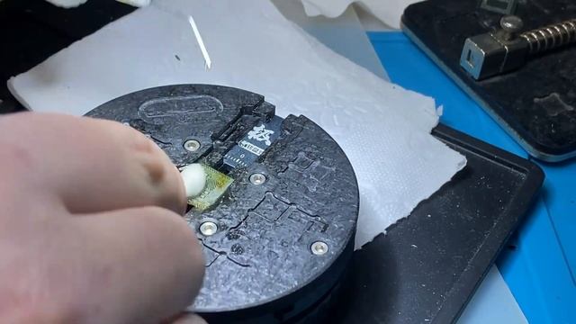 Poco F3 висит на заставке, не загружается - реболл процессора смотреть онлайн