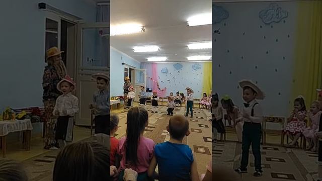 ,танец грибочки смотреть онлайн