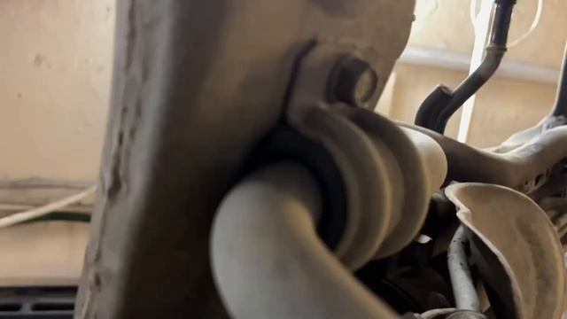 Kia Sorento, 2010 года на ремонте полного привода смотреть онлайн