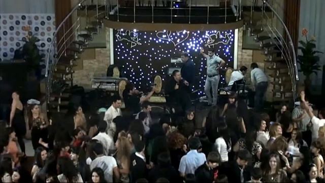 Mamikon ne uxodi Samvel-studio смотреть онлайн